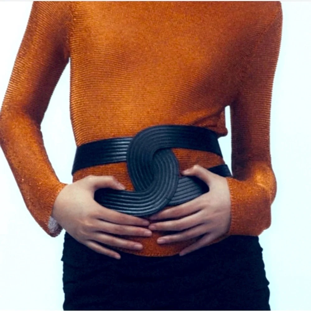 Zara Limited Edition 100% Genuine leather twist black wide belt Sz.80 (S)